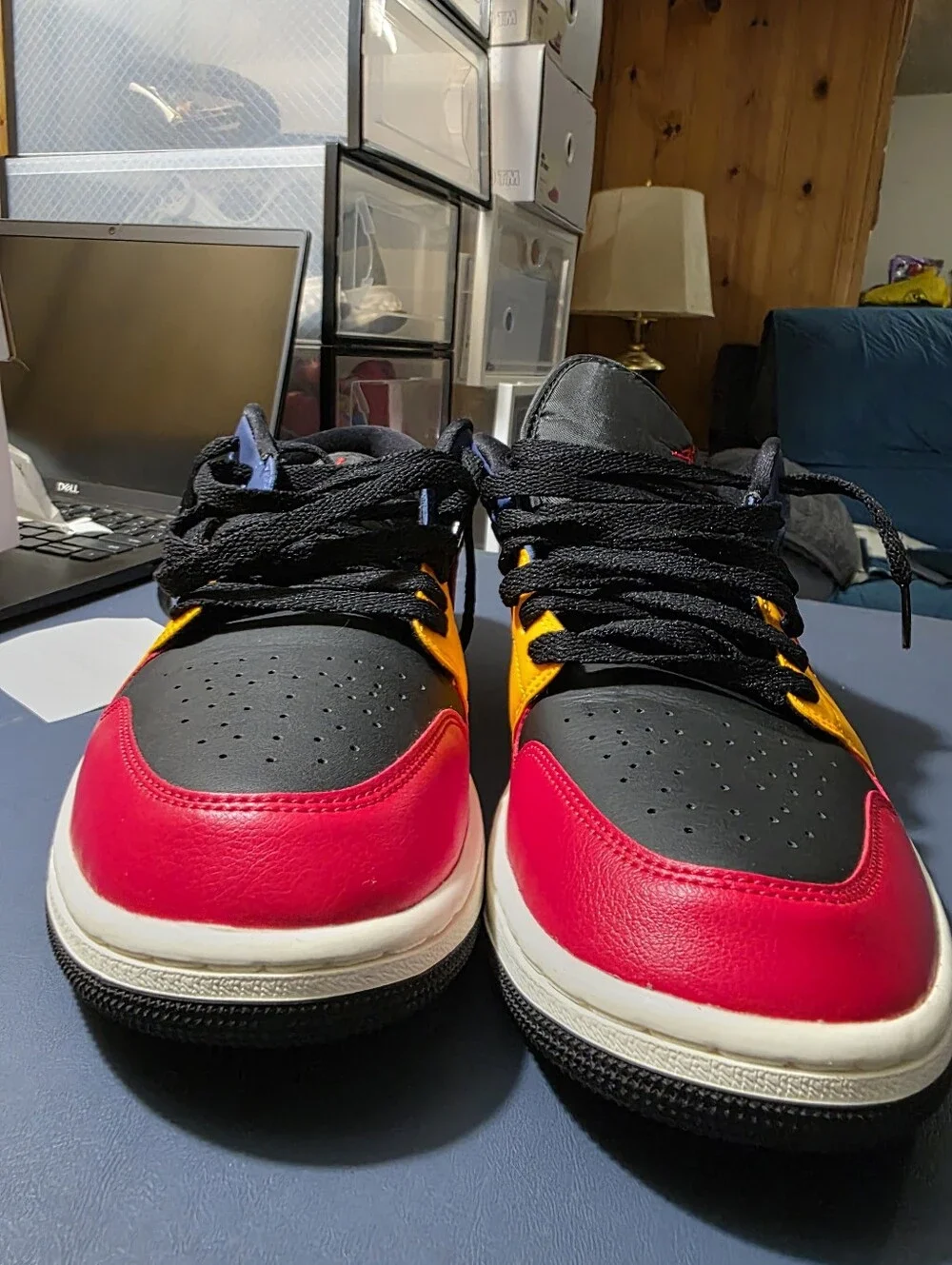 Jordan 1 Colorblock Low-Top Sneakers -Black/fire Red/taxi Size 10.5m.